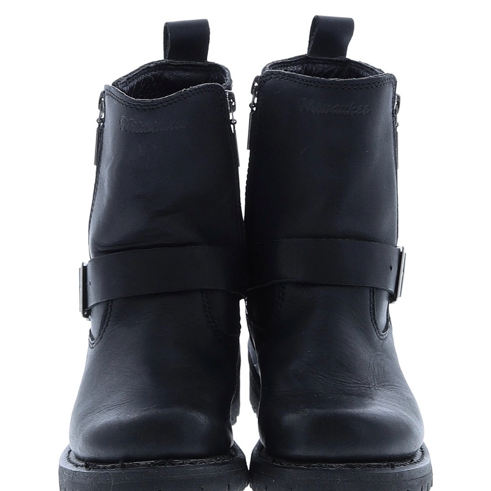 Milwaukee Women's Black Leather Boots - Picture 2 of 2